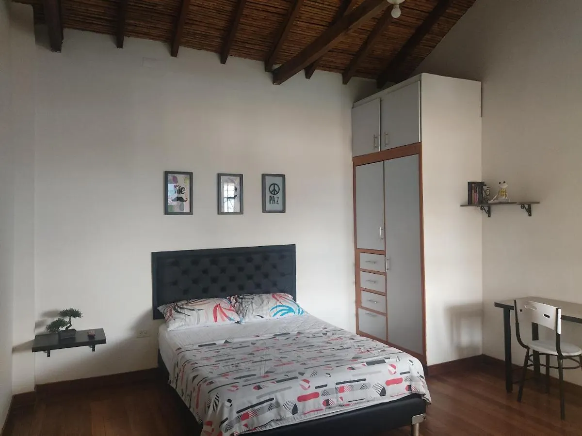 Apartaestudios Tipo Loft Prado Station Medellín
