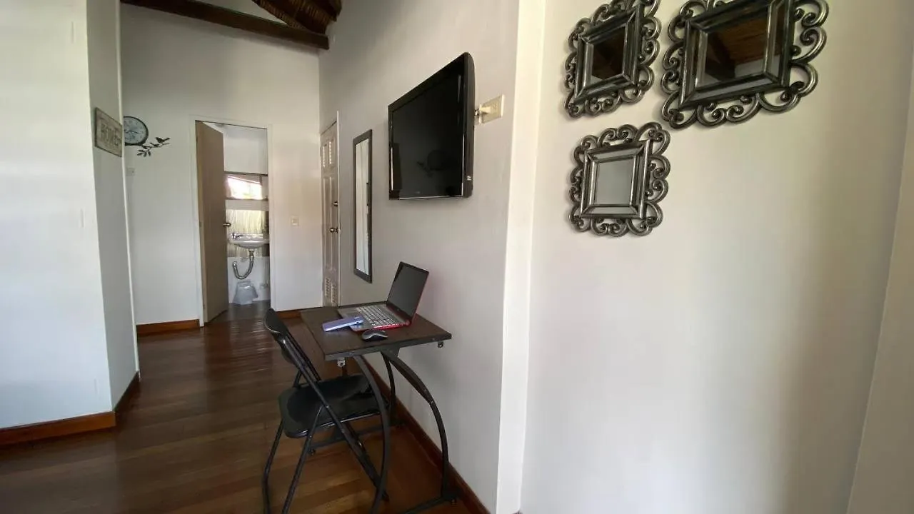 Apartaestudios Tipo Loft Prado Station Апартаменты